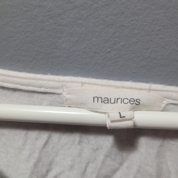 Maurices Sleeveless Cutout Back Top L - Picture 3 of 5